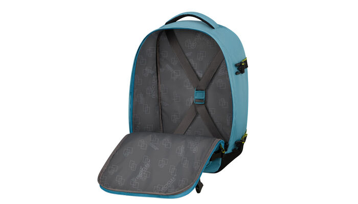 přihrádka na oblečení s křížovými popruhy