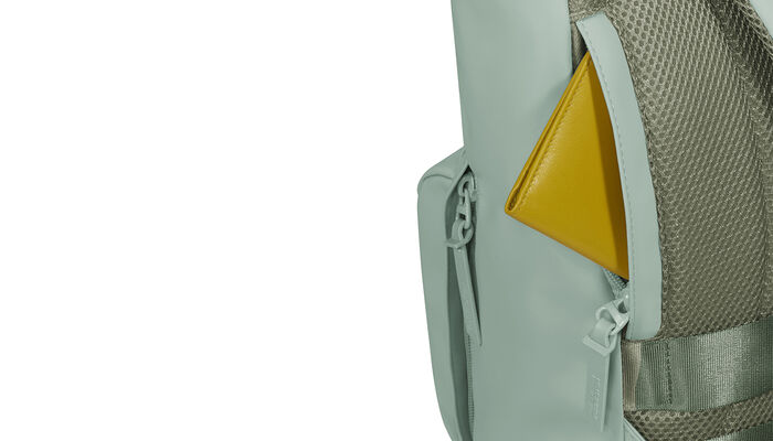 Tajná zadní přihrádka