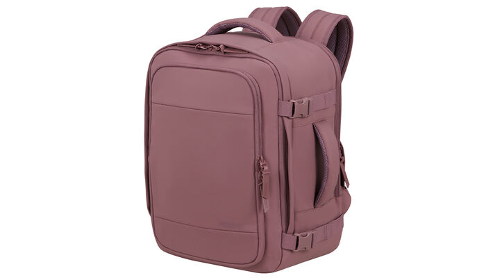 Splňuje podmínky bezplatného palubního zavazadla společností Ryanair a Wizz Air