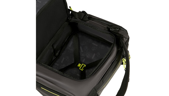 přihrádka na oblečení s křížovými popruhy