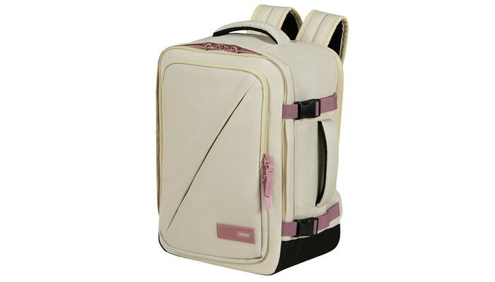 Splňuje podmínky bezplatného palubního zavazadla společností Ryanair a Wizz Air