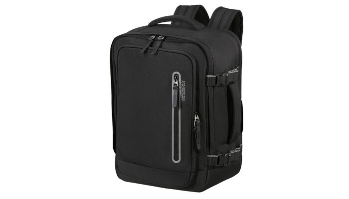 Splňuje podmínky bezplatného palubního zavazadla společností Ryanair a Wizz Air