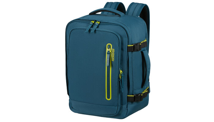 Splňuje podmínky bezplatného palubního zavazadla společností Ryanair a Wizz Air