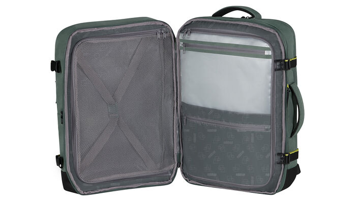 přihrádka na oblečení s křížovými popruhy