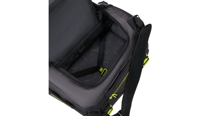 přihrádka na oblečení s křížovými popruhy