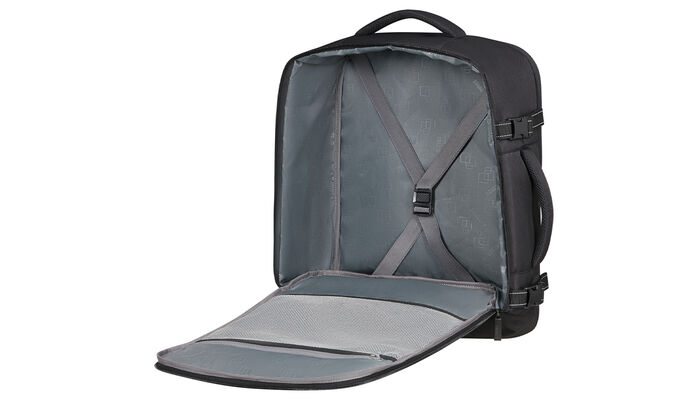 přihrádka na oblečení s křížovými popruhy