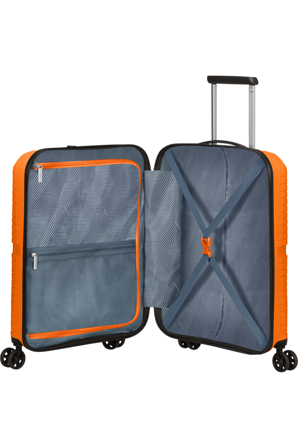 American Tourister Airconic Spinner 55cm  Mango Orange American Tourister Airconic Spinner 55cm  Mango Orange