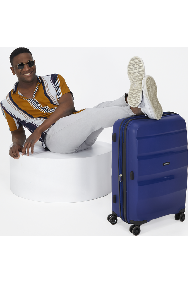American Tourister Bon Air Dlx Spinner TSA Expandable 66cm  Půlnoční námořní modrá American Tourister Bon Air Dlx Spinner TSA Expandable 66cm  Půlnoční námořní modrá
