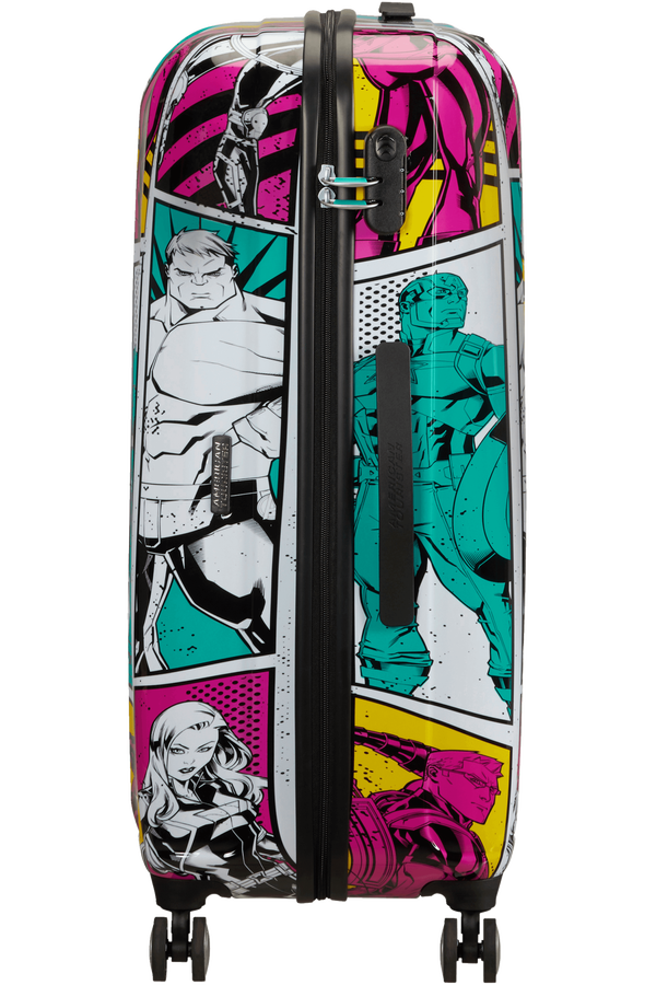American Tourister Marvel SPINNER 75/28 75cm  Avengers Pop Art American Tourister Marvel SPINNER 75/28 75cm  Avengers Pop Art