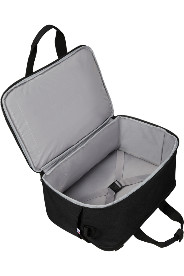 American Tourister UpBeat 3-Way Boarding Bag  Čern&aacute;