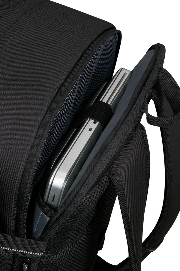 American Tourister Upventure LAPT. BACKPACK 17.3'  Čern&aacute;