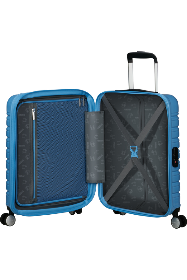 American Tourister Flashline Pop Spinner Exp TSA 55cm  Cloudy Blue American Tourister Flashline Pop Spinner Exp TSA 55cm  Cloudy Blue
