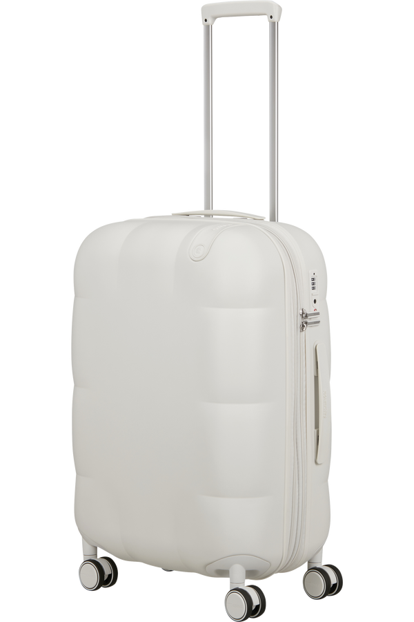 Dreami 67cm Středně velk&yacute; kufr | American Tourister Dreami Spinner Exp Tsa 67cm  B&iacute;l&yacute; mrak
