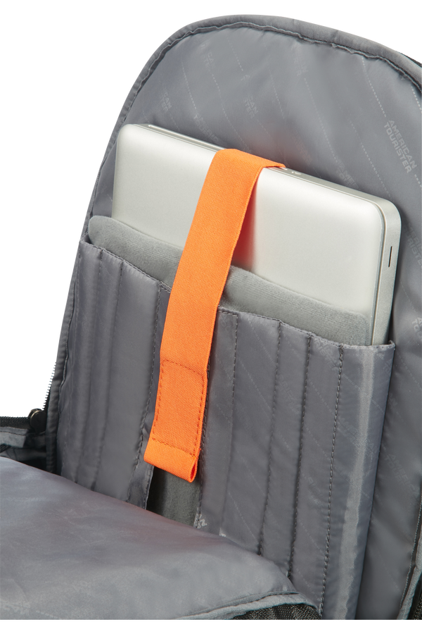 American Tourister Kancelářský batoh Urban Groove, 39,6 cm/15,6 palců, černá