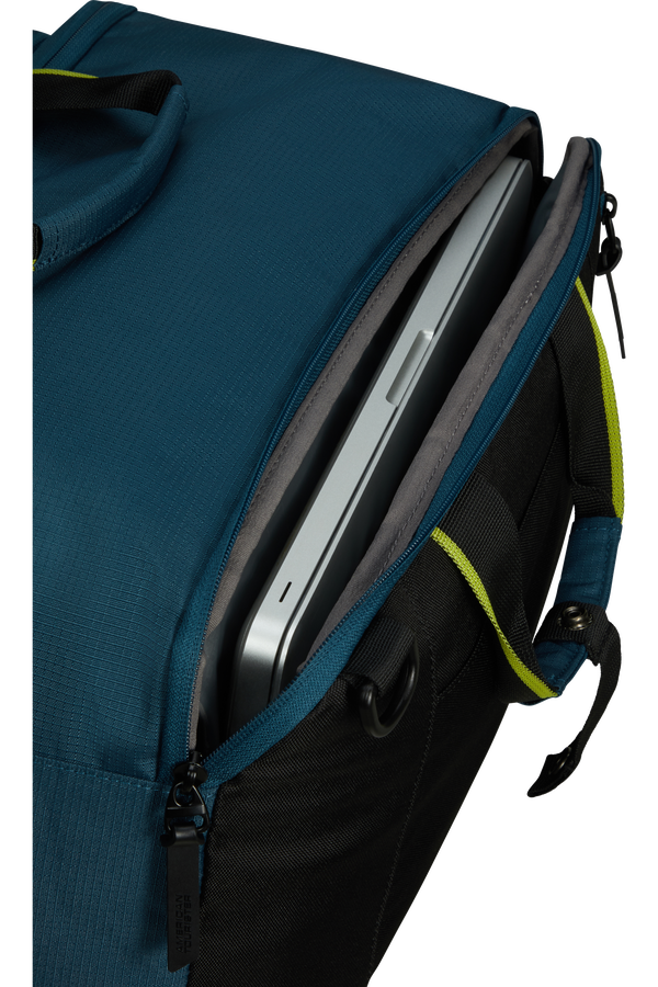 American Tourister Take2cabin 3-Way Boarding Bag  Harbor Blue American Tourister Take2cabin 3-Way Boarding Bag  Harbor Blue