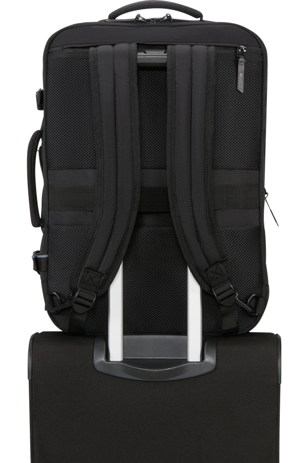 American Tourister Take2cabin Travel Backpack Expandable L  Čern&aacute;