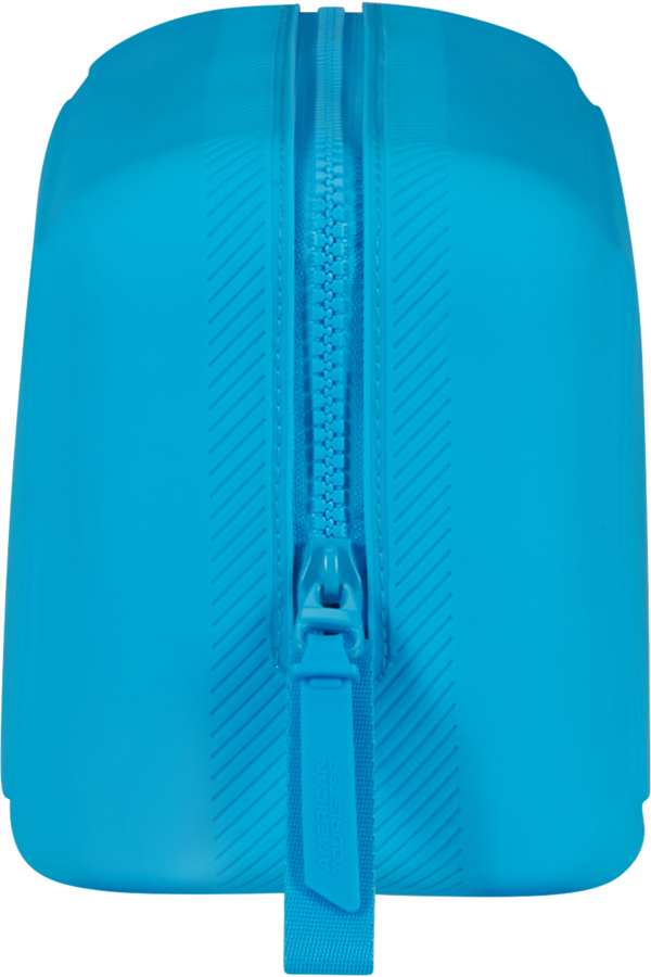 American Tourister Urban Groove UG27 Washbag Pop  Azure Blue American Tourister Urban Groove UG27 Washbag Pop  Azure Blue