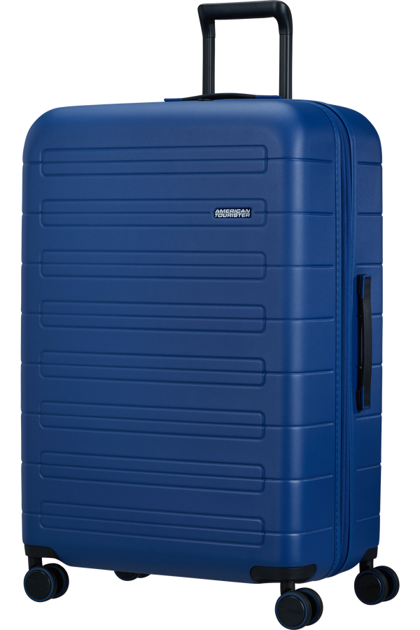 American Tourister Novastream Spinner TSA Exp. 77cm  Námořní modrá American Tourister Novastream Spinner TSA Exp. 77cm  Námořní modrá