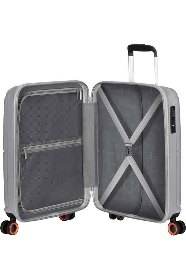 American Tourister Geopop Spinner 55/20 Tsa. 55cm  Metalická stříbrná