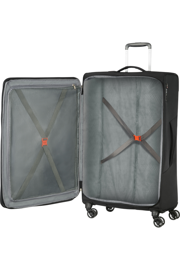 American Tourister Summerfunk Spinner Exp TSA 79cm  Černá American Tourister Summerfunk Spinner Exp TSA 79cm  Černá