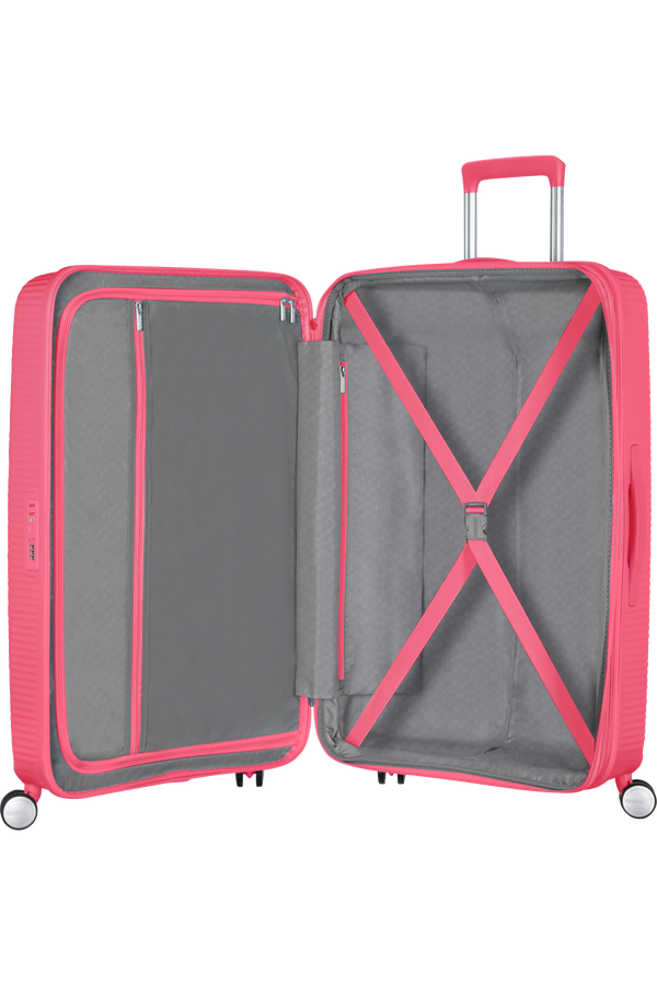 American Tourister Soundbox Spinner Expandable 67cm  Žhav&aacute; růžov&aacute;