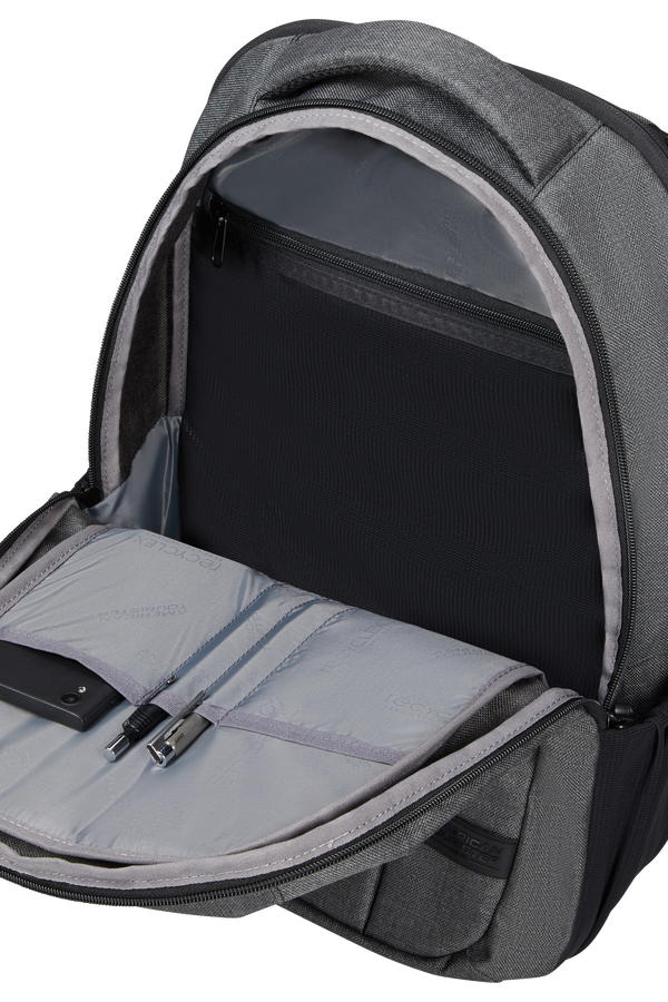American Tourister Streethero Laptop Backpack 17.3'  Grey Melange American Tourister Streethero Laptop Backpack 17.3'  Grey Melange