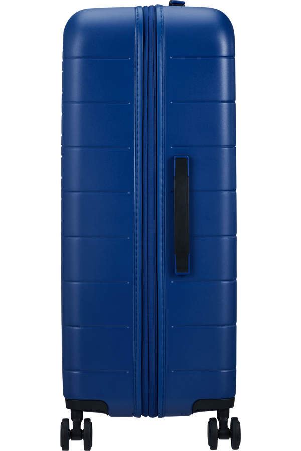 American Tourister Novastream Spinner TSA Exp. 77cm  Námořní modrá American Tourister Novastream Spinner TSA Exp. 77cm  Námořní modrá