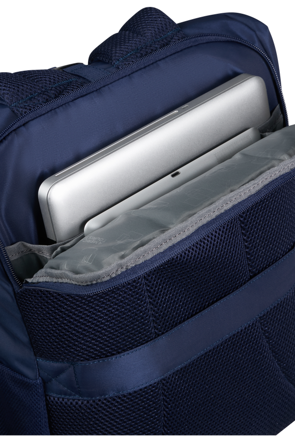 American Tourister Urban Groove Ug25 Tote Backpack 15.6'  Půlnočn&iacute; n&aacute;mořn&iacute; modr&aacute;