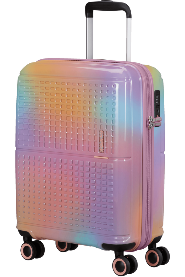 American Tourister Geopop Spinner 55/20 Tsa. 55cm  Rainbow Dream American Tourister Geopop Spinner 55/20 Tsa. 55cm  Rainbow Dream
