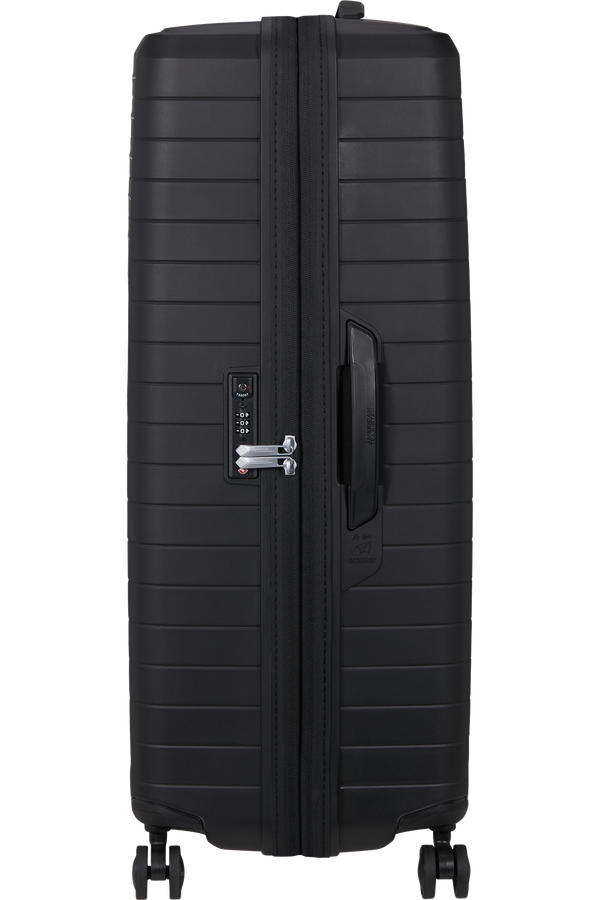 American Tourister FastForward Spinner 83/31 TSA EXP 83cm  Flash Black American Tourister FastForward Spinner 83/31 TSA EXP 83cm  Flash Black