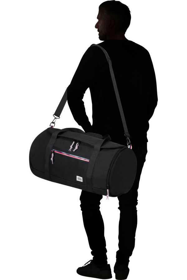 American Tourister Upbeat Duffle Zip  Černá