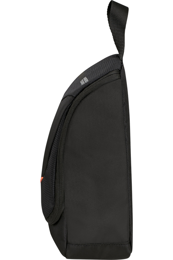 American Tourister Summerfunk Toilet Kit  Čern&aacute;