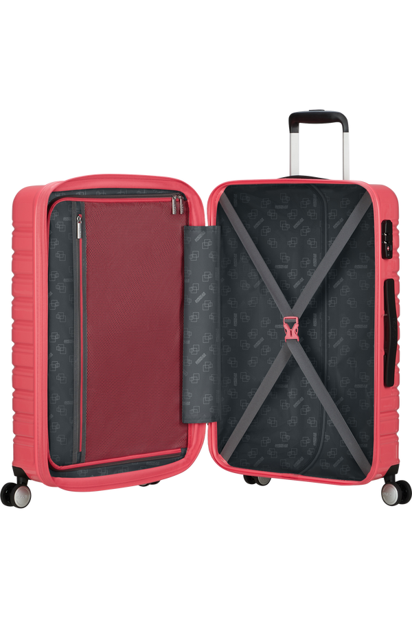 American Tourister Flashline Pop Spinner Exp TSA 67cm  Coral Pink American Tourister Flashline Pop Spinner Exp TSA 67cm  Coral Pink