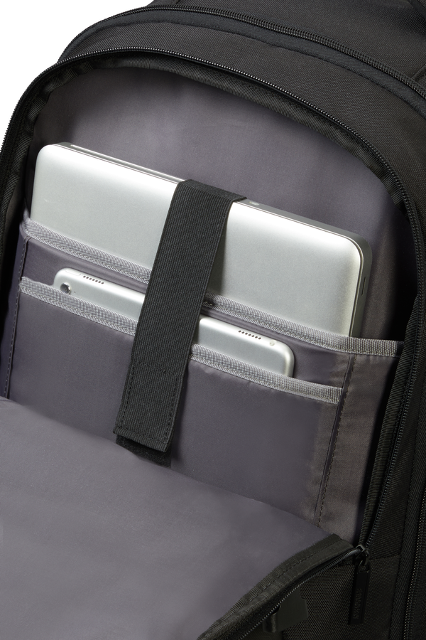 American Tourister At Work Laptop Backpack with Wheels Reflect 15.6'  Čern&aacute;